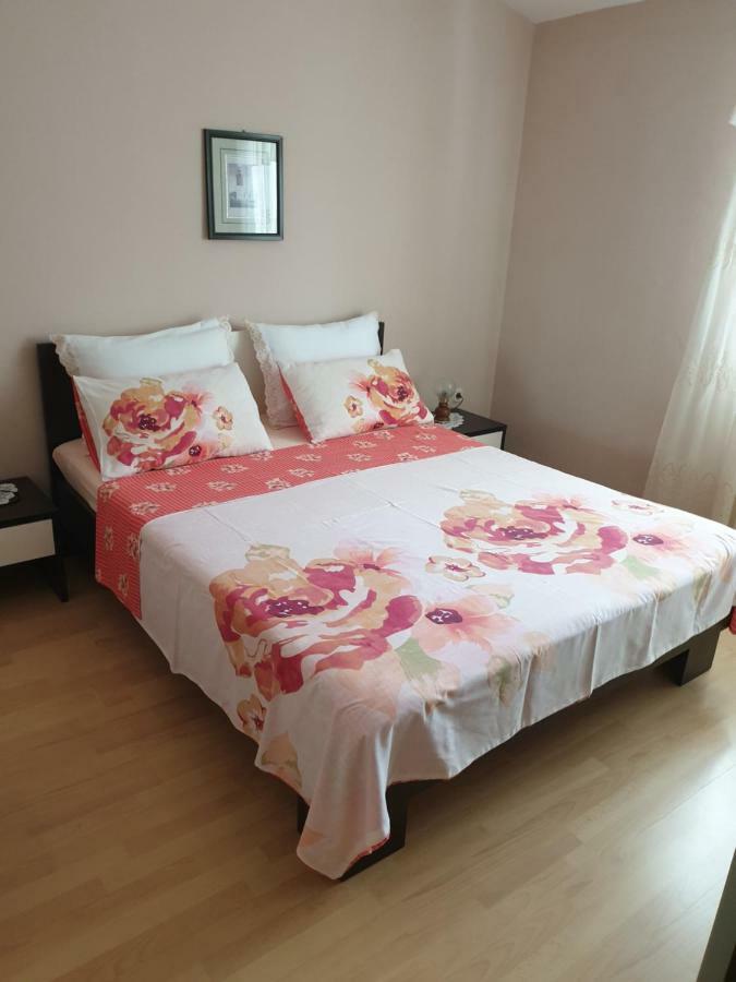 Apartments Martinovic By The Sea Kukljica Exterior foto